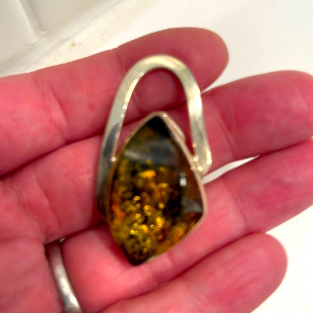 Bold large amber pendant/ brooch/pin in 925 silver